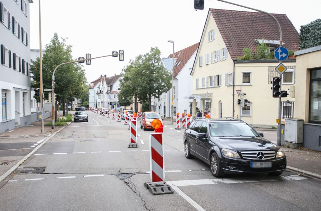 Das sagen die Anwohner: Hirschlandstraße halbseitig gesperrt