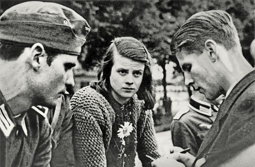 Hans Scholl, Sophie Scholl, Christoph Probst (von links) wurden als Mitglieder der „Weißen Rose“  1943 hingerichtet. Foto: /AP Photo