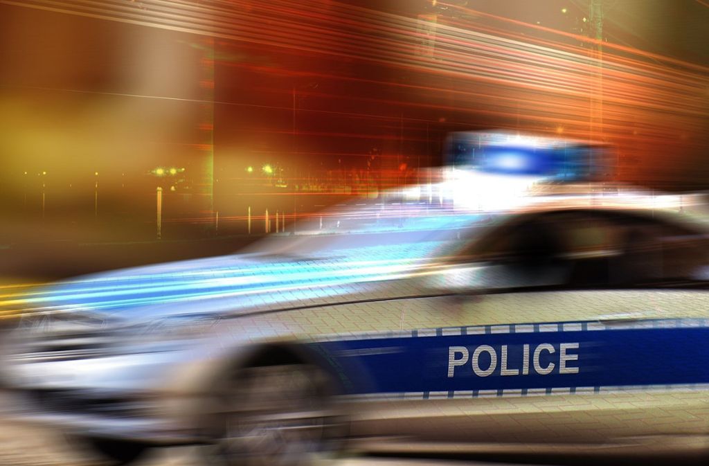 Familienstreit in Denkendorf: Mann rastet aus und  beleidigt Polizisten