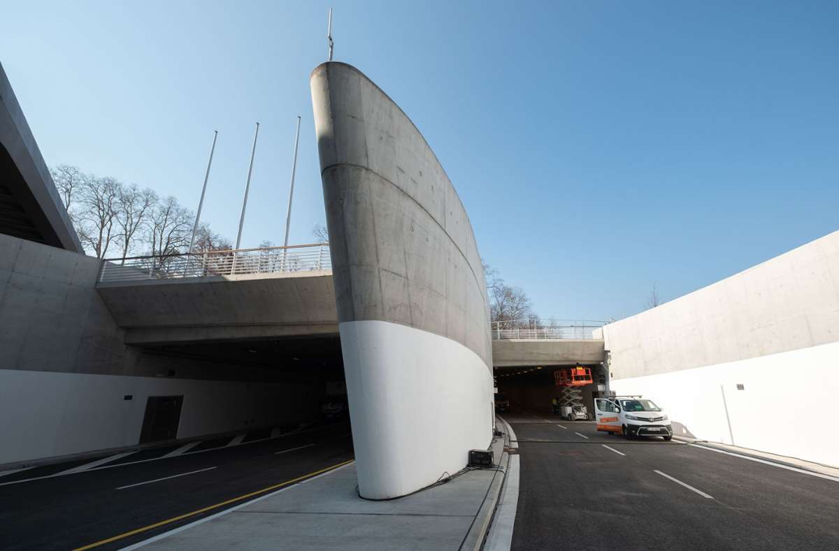 Rosensteintunnel  in Stuttgart: Nach der Tunneleröffnung kommt die Stunde der Wahrheit
