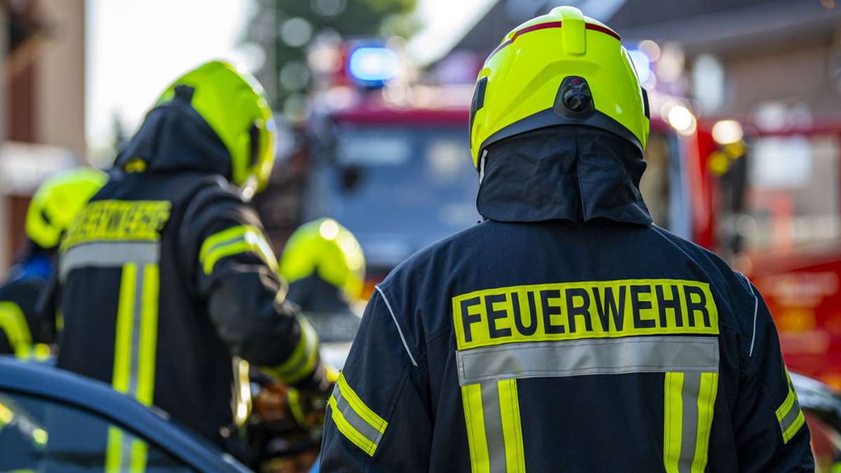 Feuerwehreinsatz in Reichenbach: Polizei sucht Zeugen zu einer Zündelei