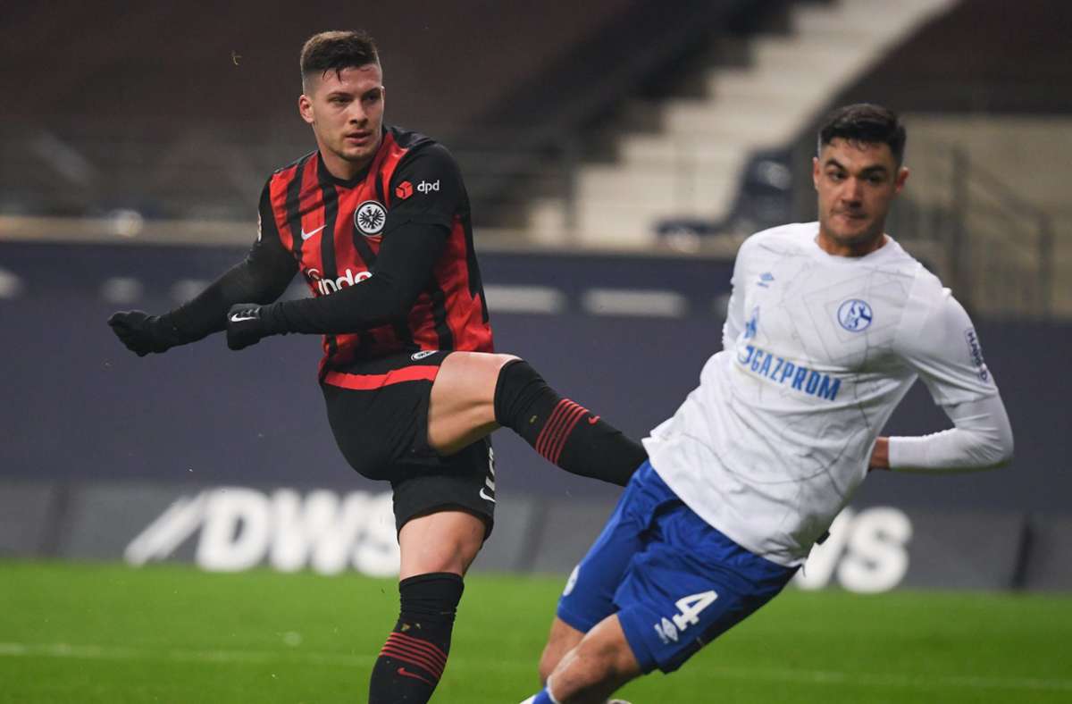 Bundesliga: Rückkehrer Jovic trifft doppelt: Eintracht gewinnt  gegen Schalke