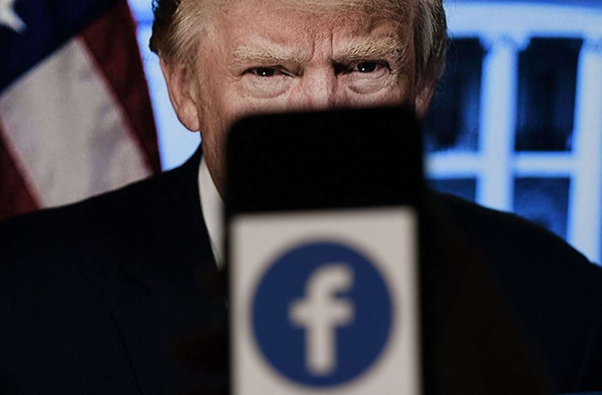 Donald Trump: Ex-Präsident bleibt bei Facebook vorerst verbannt - aber Sperre wird geprüft