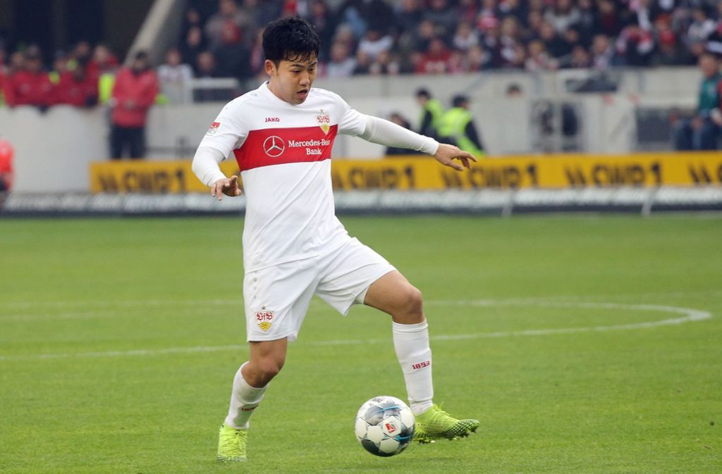 Der Japaner zeigt bei seinem Debüt in der VfB-Startelf  eine beeindruckende Leistung – Lob von Sven Mislintat: Endo gut – alles gut