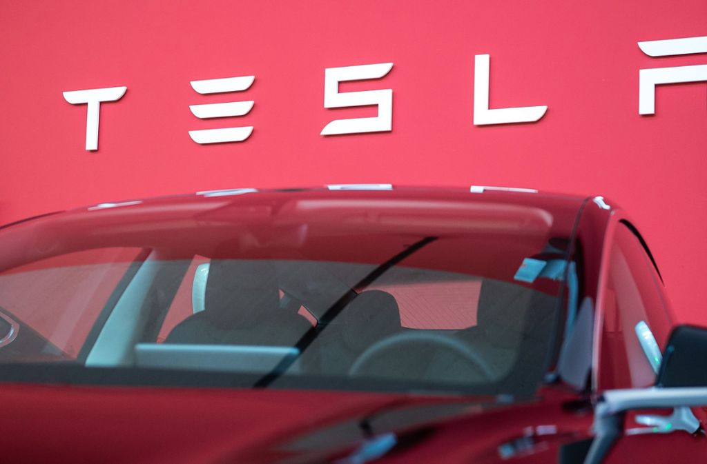 Tesla: Elon Musk stellt auf Twitter neue US-Fabrik zur Debatte