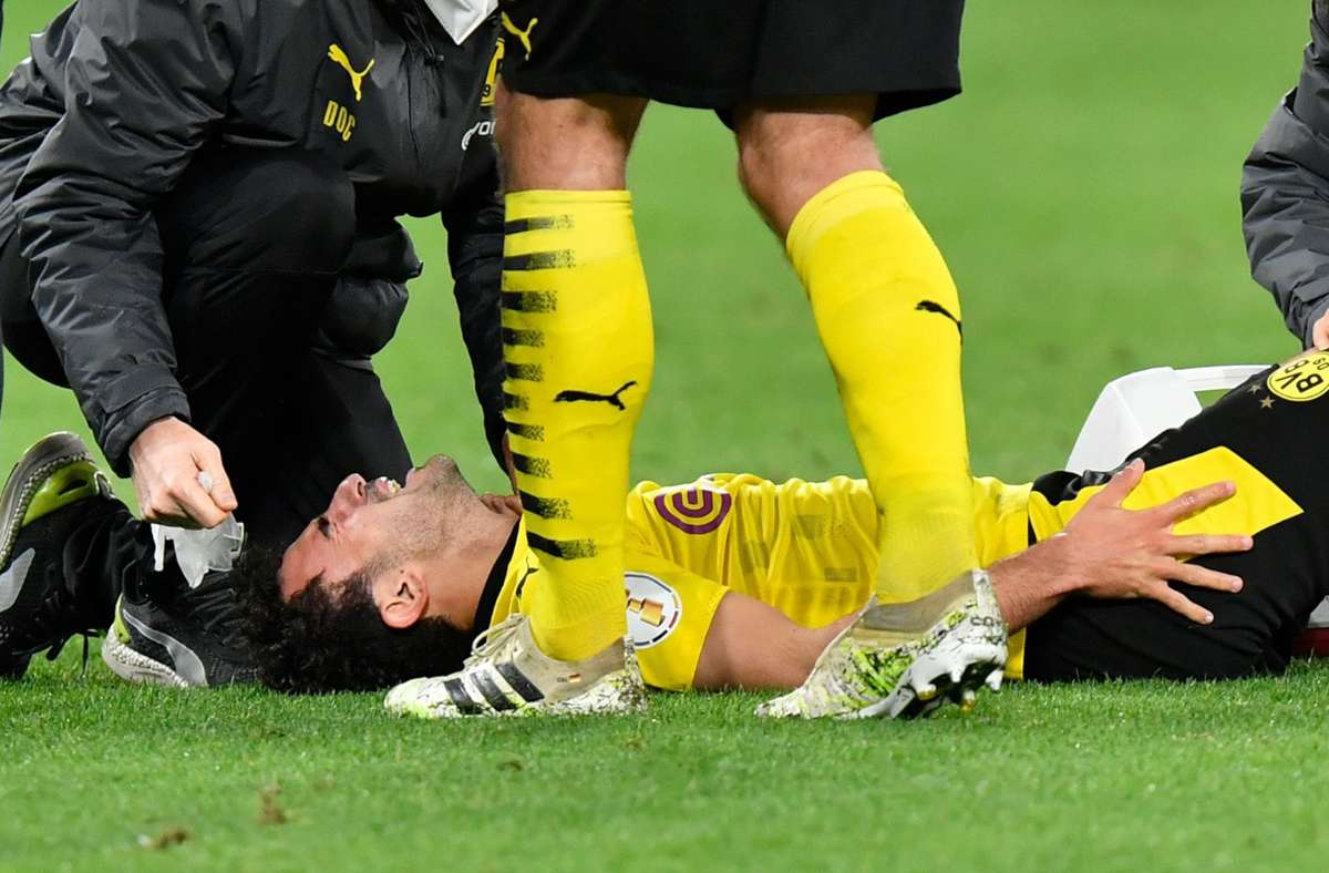 5:0 gegen Holstein Kiel: BVB im DFB-Pokalfinale – Sorgen um verletzten Mateu Morey