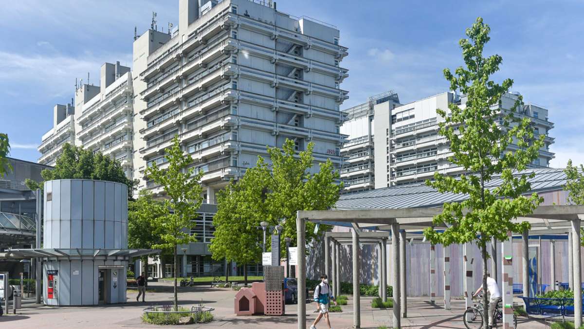 Uni Stuttgart muss Gebäude schließen: Morsche Fensterrahmen, defekte Laborabzüge