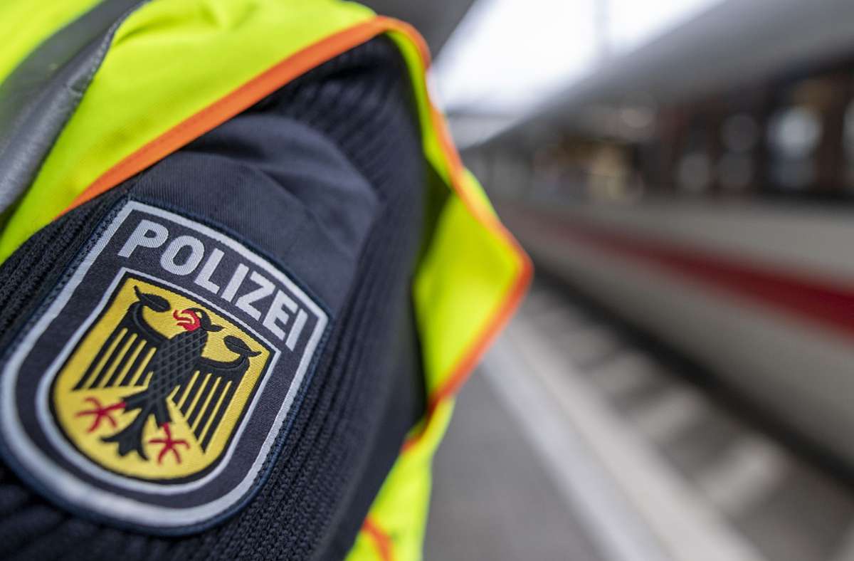 S-Bahn Stuttgart als Tatort: Bundespolizistin mit Fang nach Feierabend