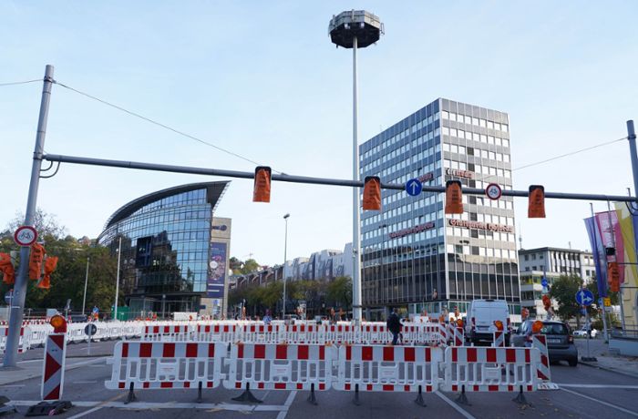 Störung in Stuttgart: Defekte Ampel legt Charlottenplatz lahm