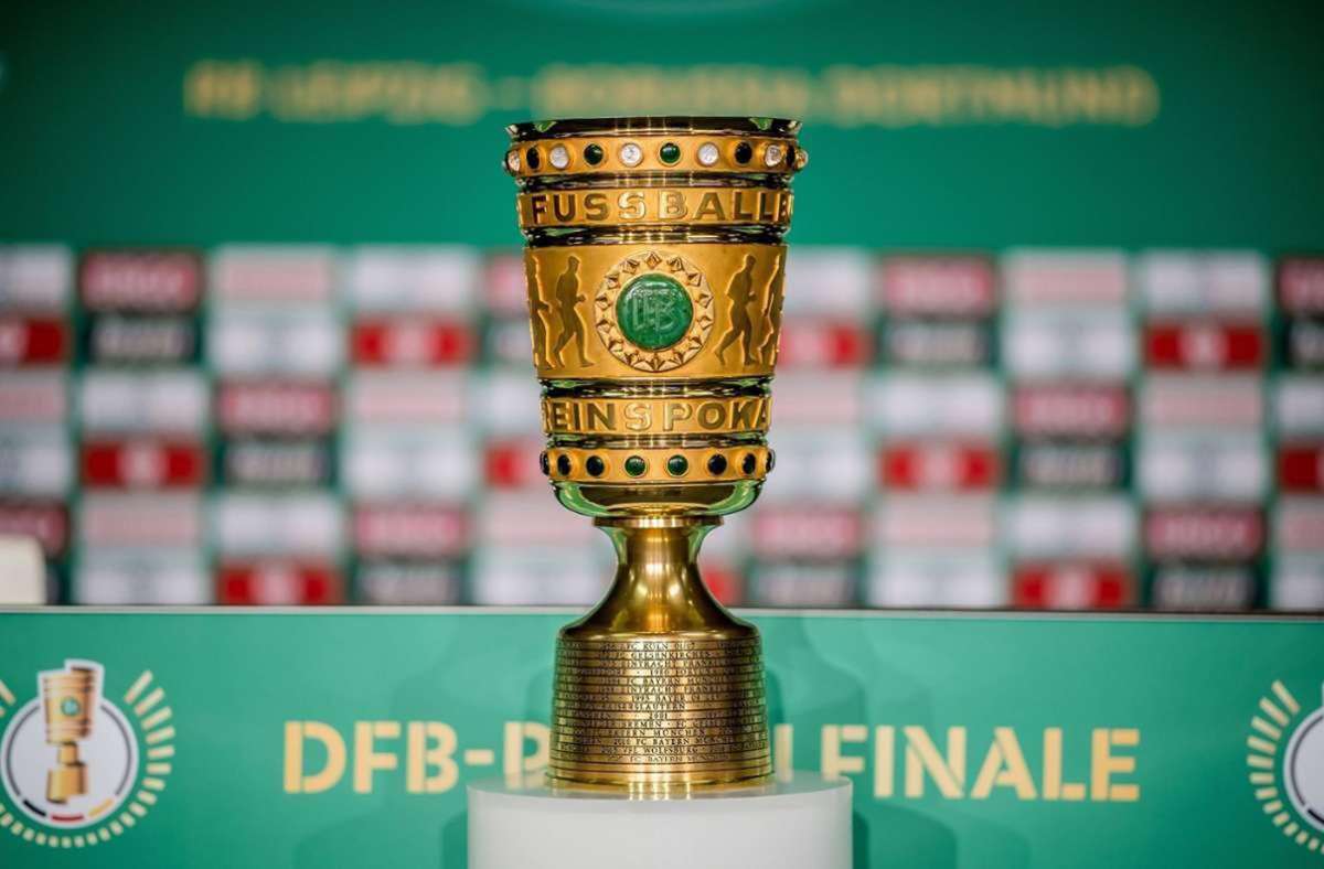 Das Objekt der Begierde – der DFB-Pokal.