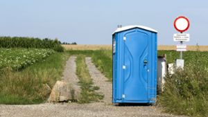 Unbekannte stehlen mobile Toilette – Zeugen gesucht