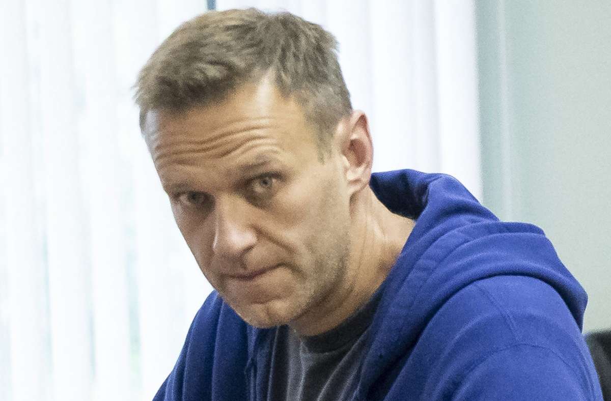Oppositionspolitiker in Russland: Behandelnde Mediziner kämpfen um Alexej Nawalnys Leben