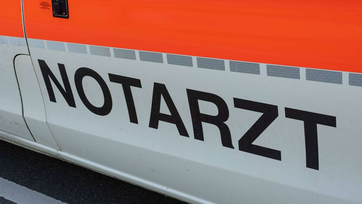 A98 bei Lörrach: Mehrere Unfälle auf Autobahn  - Motorradfahrer schwer verletzt