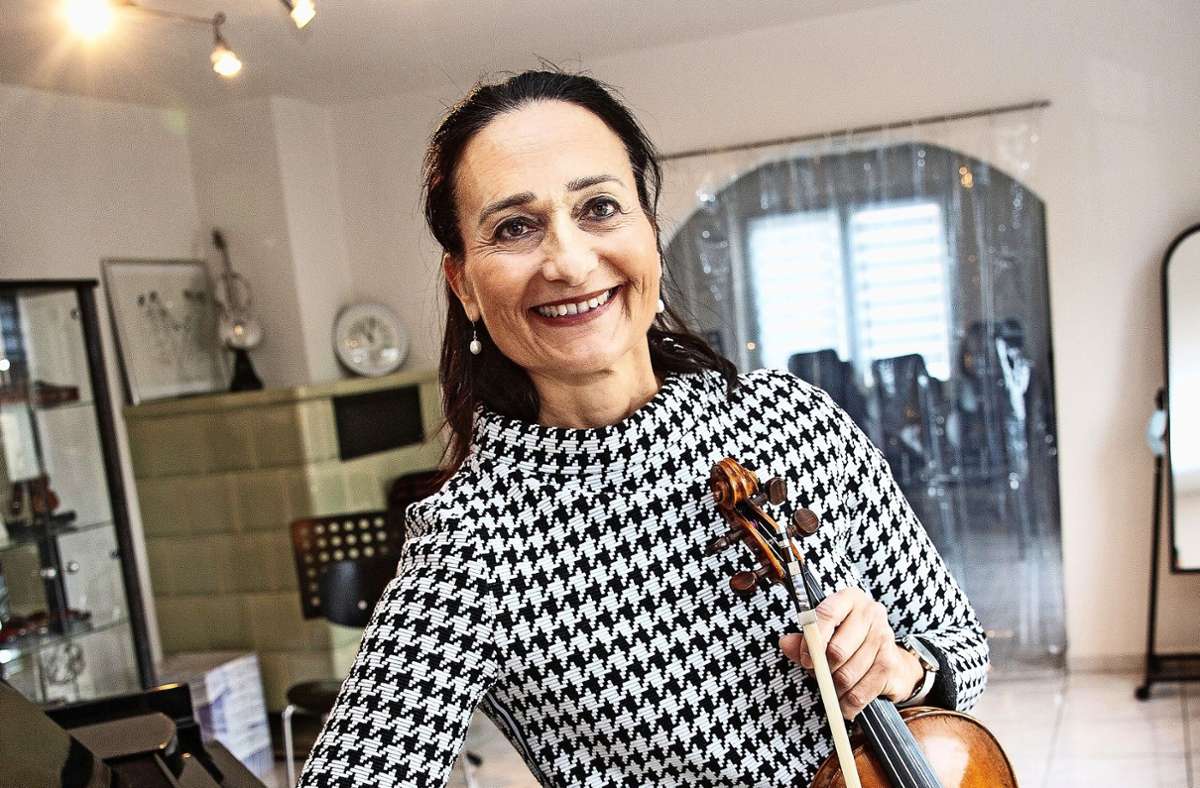 Grinio-Akademie in Köngen geht neue Wege: Geigenunterricht vor der Kamera ist jetzt Alltag
