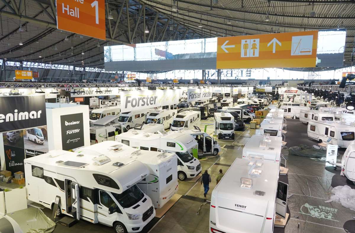 Wohnmobile und Wohnwagen stehen auch bei der diesjährigen CMT im Fokus – wie hier in Halle 1 der Messe Stuttgart.