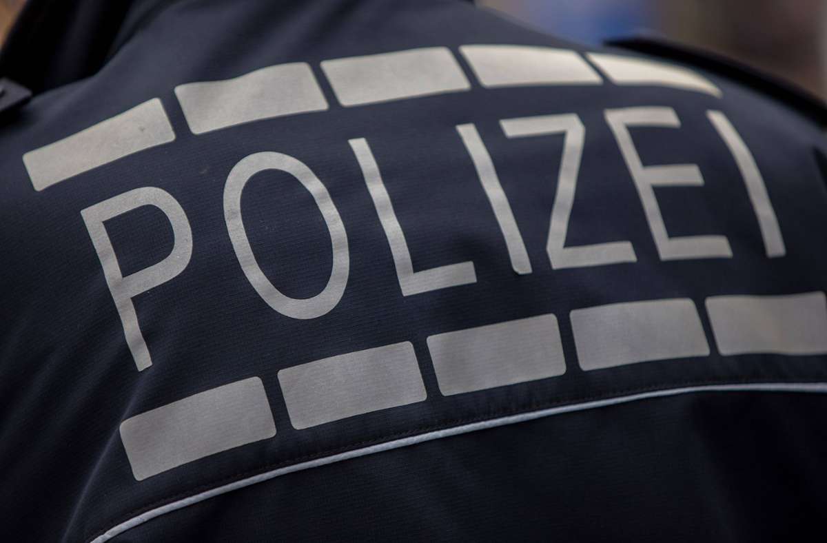 Messerangriff in Bielefeld: Tödlicher Streit auf Sportplatz  - 15-Jähriger in U-Haft