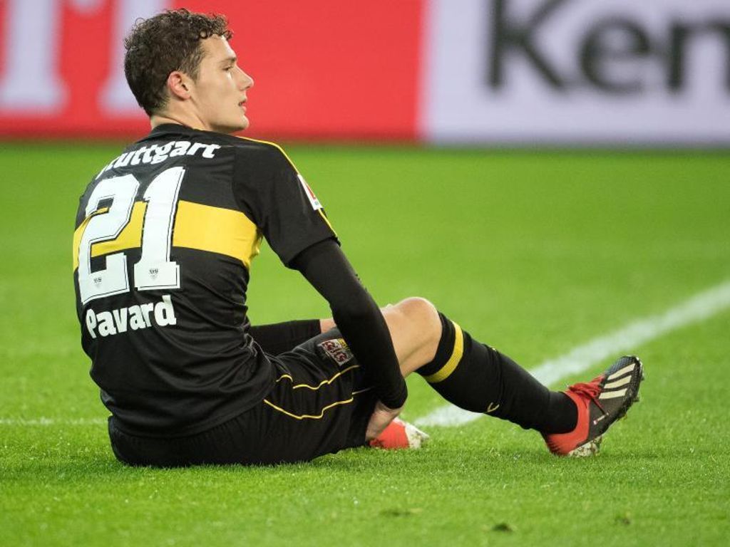 Pavard fällt verletzt für den Rest der Vorrunde aus: VfB verliert 0:3 in Mönchengladbach