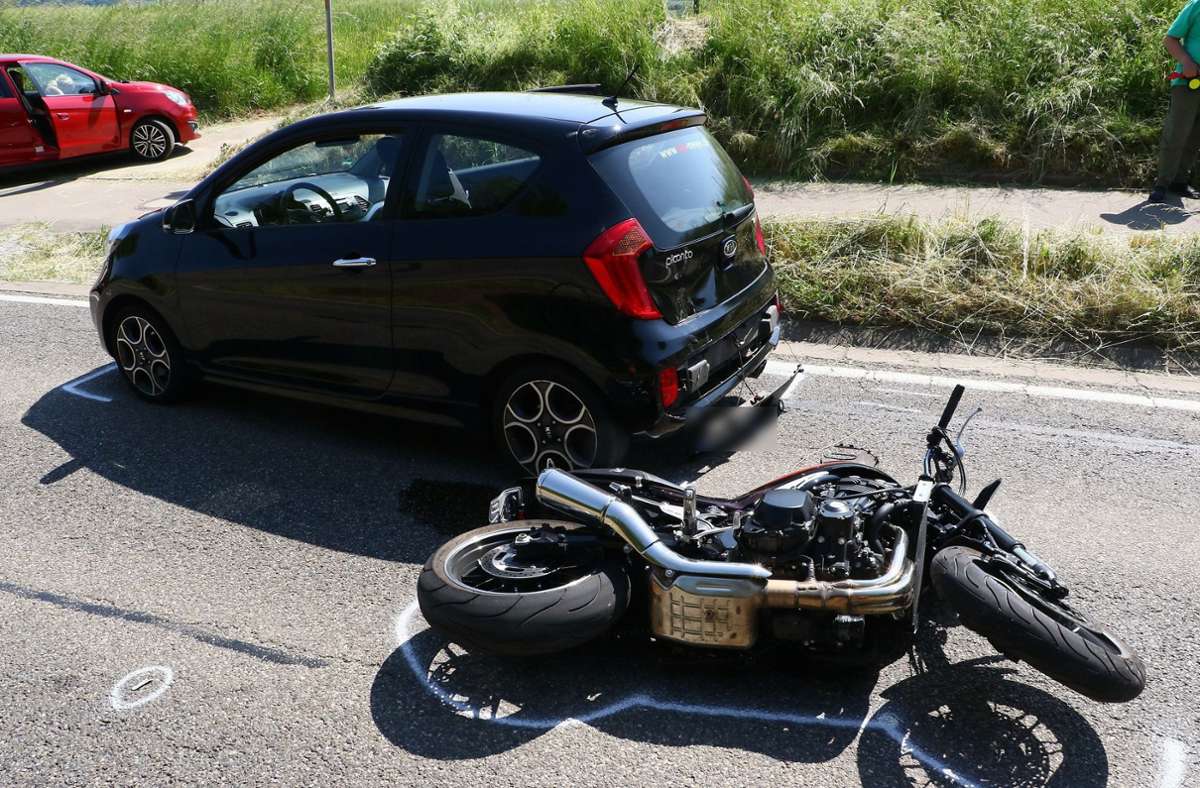 Ein schwerer Motorradunfall hat sich am Montag in der Nähe von Bietigheim-Bissingen ereignet.