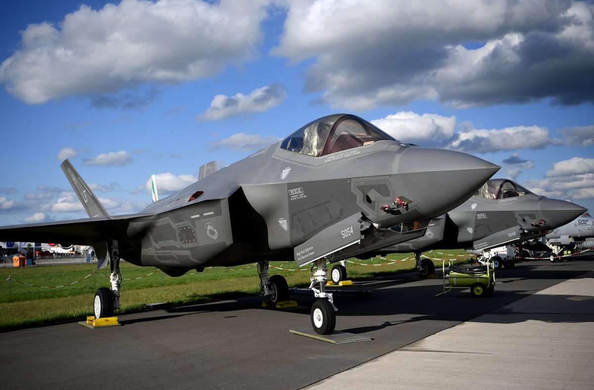 Bewaffnung der Bundeswehr: Was kostet ein F-35 Kampfjet?