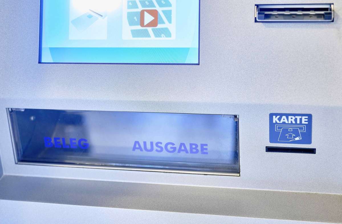 Baden-Württemberg: Geldautomaten geknackt –  acht Männer zu Gefängnisstrafen verurteilt