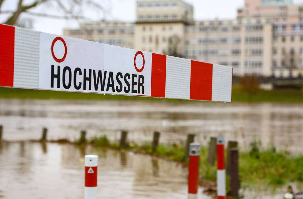 Unwetter in Baden-Württemberg: Schifffahrt auf dem Neckar eingestellt
