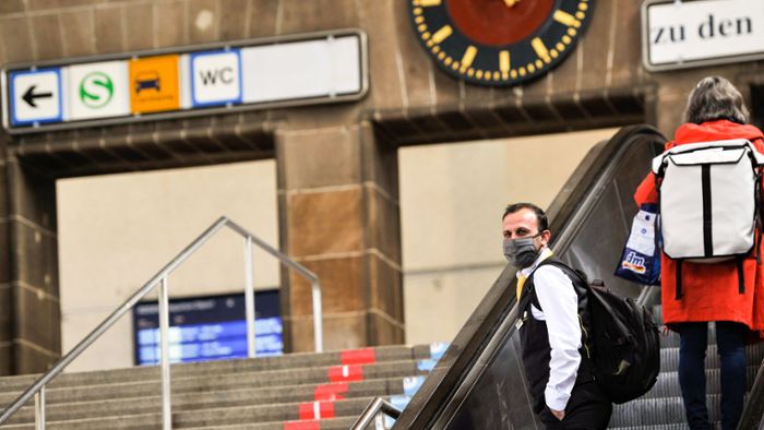 Bundespolizei zeigt sieben Maskenmuffel in der Bahn an