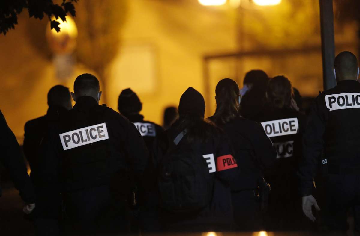 Attacke in Frankreich: Mehrere Festnahmen nach Enthauptung von Lehrer bei Paris