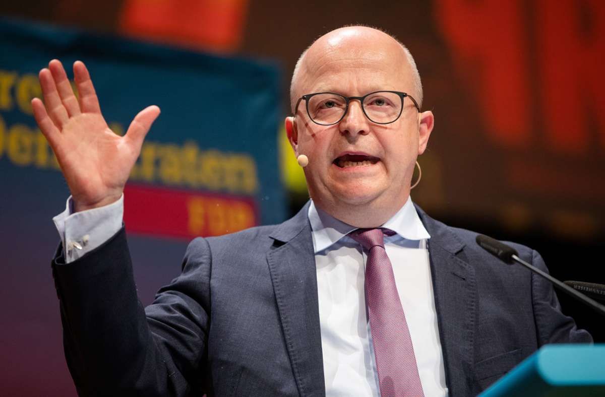 Michael Theurer kritisiert den Ministerpräsidenten: FDP-Landeschef findet Kretschmanns Impfpflicht-Vorstoß falsch