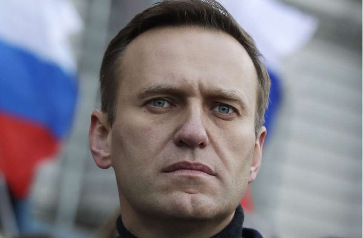 Ein Jahr nach Anschlag: Kremlgegner Nawalny bedankt sich bei seinen Rettern