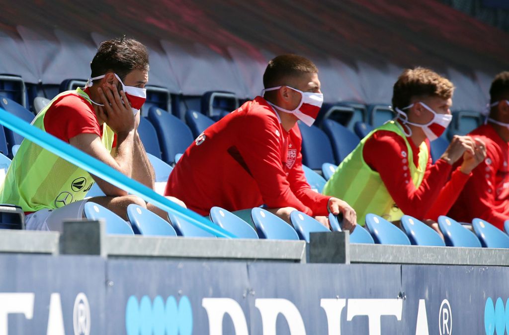 Fußball-Bundesliga: DFL und DFB kippen Maskenpflicht am Spielfeldrand