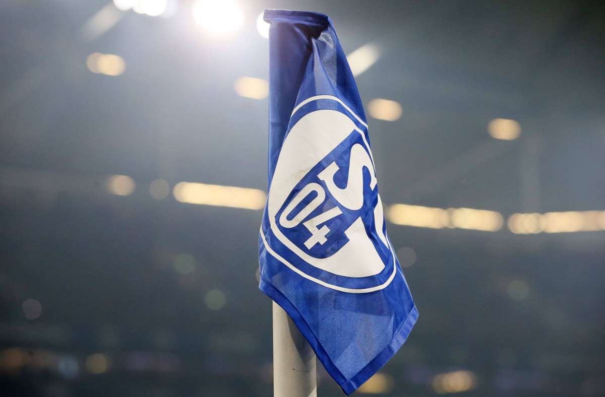 Vor Bundesliga-Spieltag am Samstag: Schalker und Mönchengladbacher positiv auf Corona getestet