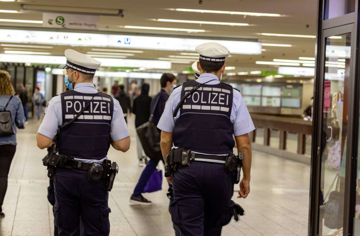 Corona-Regeln in Baden-Württemberg: Polizei verstärkt Kontrollen im Südwesten