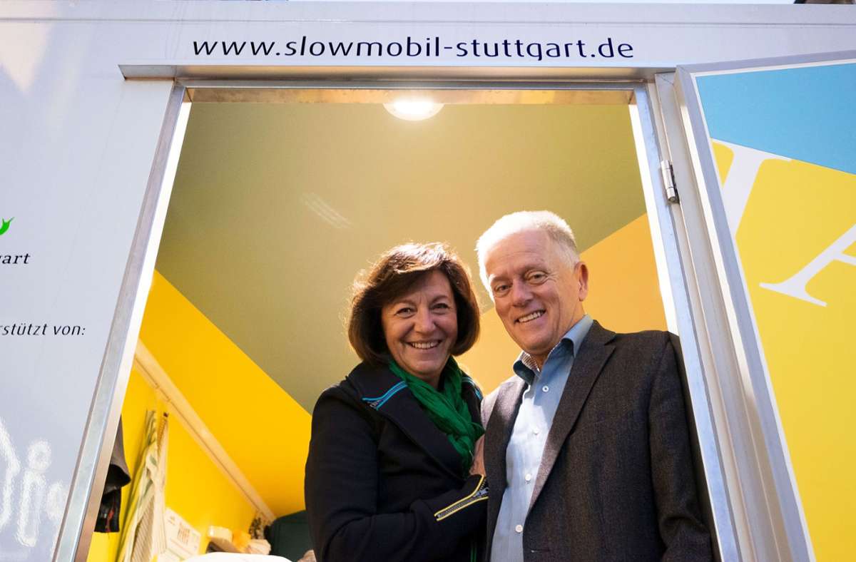 Die Frau des Stuttgarter OB Fritz Kuhn: Waltraud Ulshöfer – keine, die nur fürs Foto lächelt