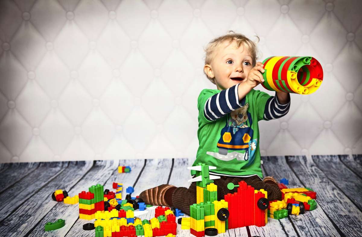 Bei Kindern  landen häufig Dinge im  Magen, die da   nicht hingehören: „Papa, ich  habe einen Legostein verschluckt“