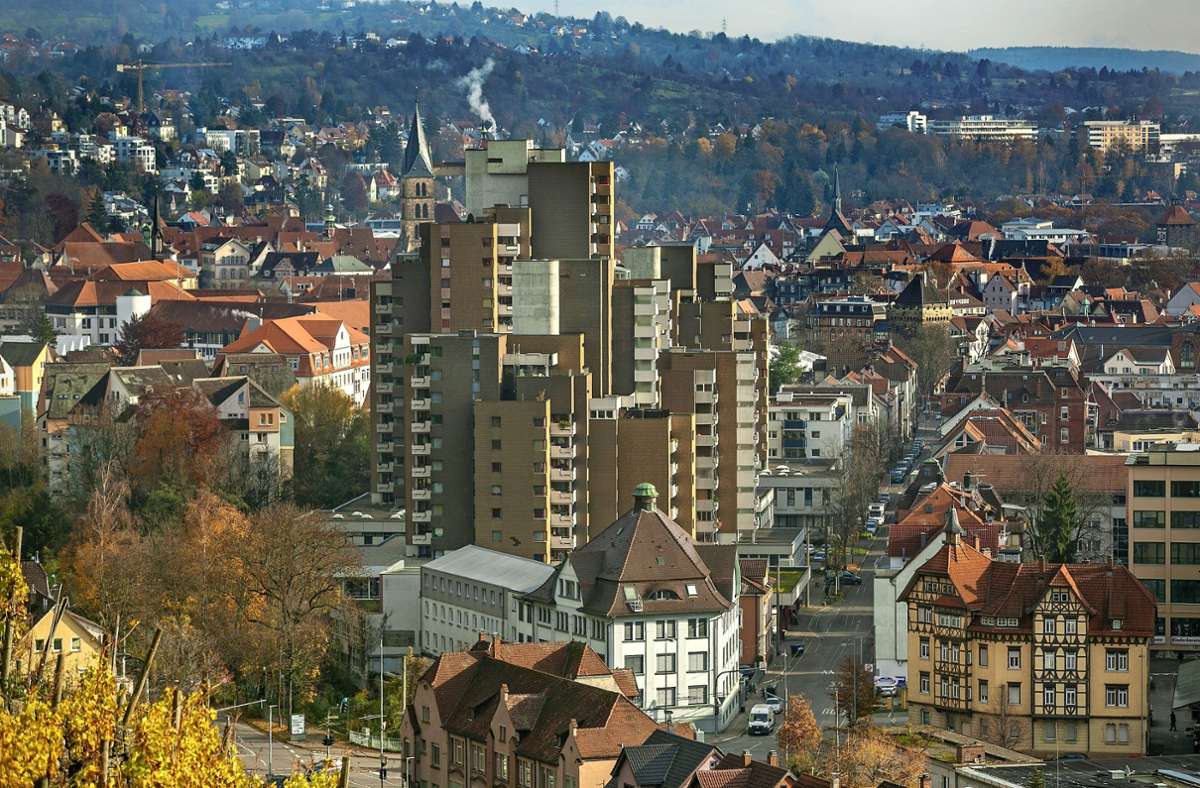 Der Wohnungsmarkt in Esslingen ist nach wie vor angespannt – wenngleich die Mieten zuletzt  nur gemäßigt  gestiegen sind. Foto: Roberto Bulgrin