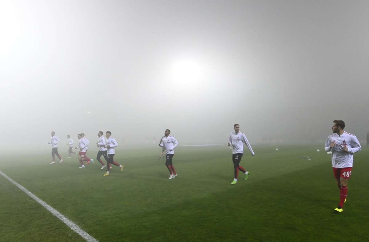 Conference-League: Partie von Köln wegen dichten Nebels verschoben