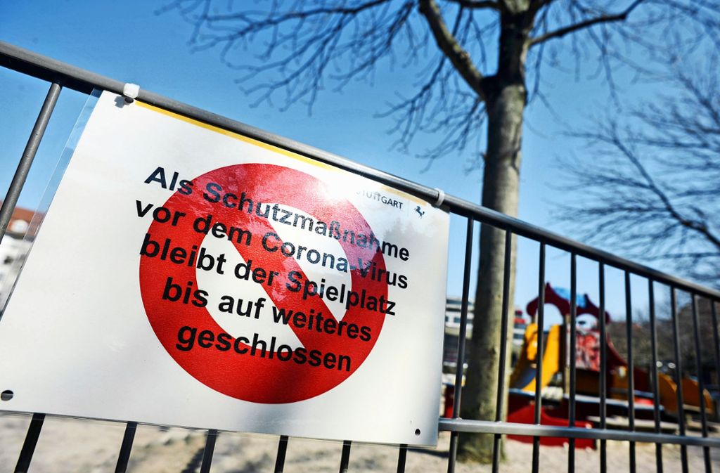 Coronavirus in Stuttgart: Stadt baut Verbotsschilder auf Spielplätzen wieder ab