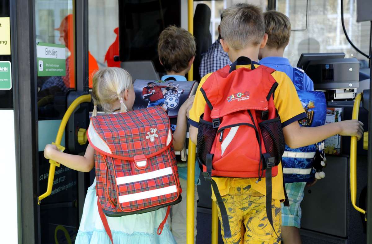 Schulbeginn in der Region Stuttgart: Engpass bei Busfahrern – Fallen Schulbusse aus?