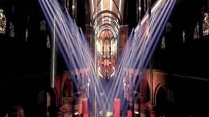 Jean-Michel Jarre plant virtuelles Notre-Dame-Konzert