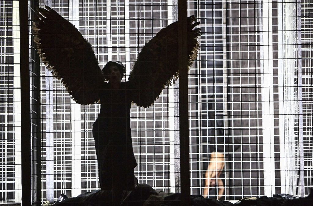 Andrea Breth inszeniert Dallapiccolas „Der Gefangene“ und Rihms „Das Gehege“ an der Stuttgarter Oper: Die Freiheit ist der Tod
