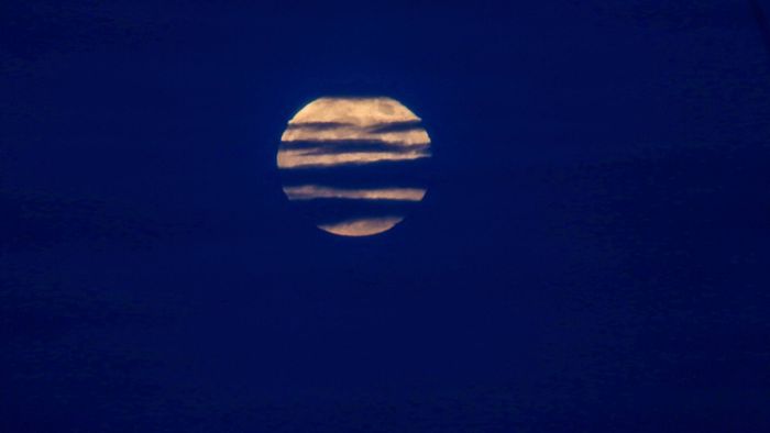 Seltenes Phänomen „Blue Moon“ am Himmel zu sehen