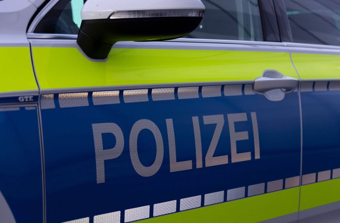 Verkehrsunfall in Neuhausen: Zwei Verletzte nach Zusammenstoß