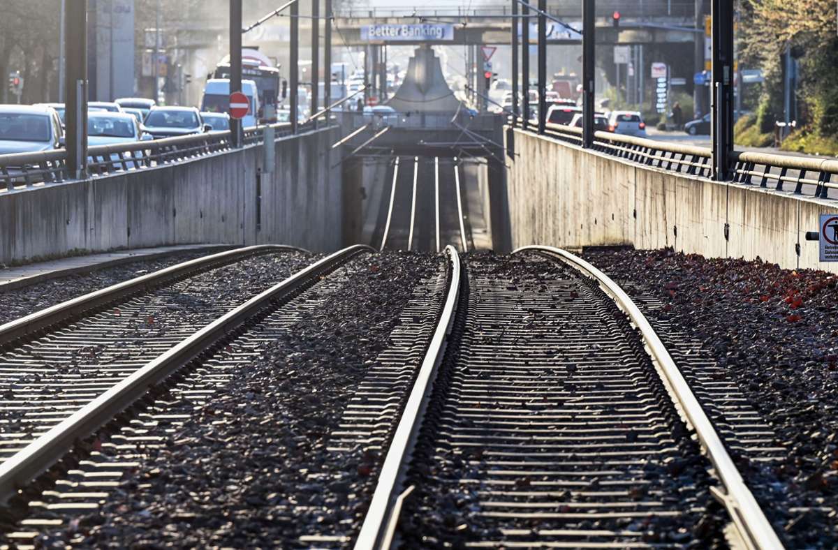 Bundesweiter Warnstreik am Montag: Bahn rechnet mit „massiven Beeinträchtigungen“ im Bahnbetrieb