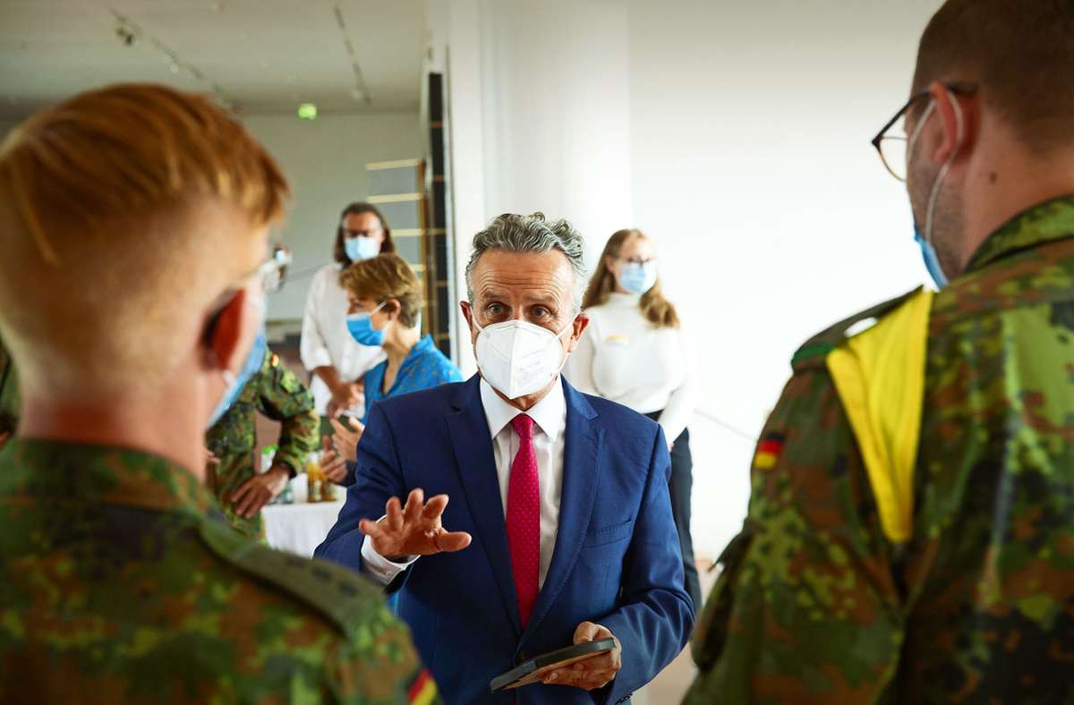 Abschied im  Stuttgarter Rathaus: Nopper: „Im Notfall ist auf  die Bundeswehr Verlass“