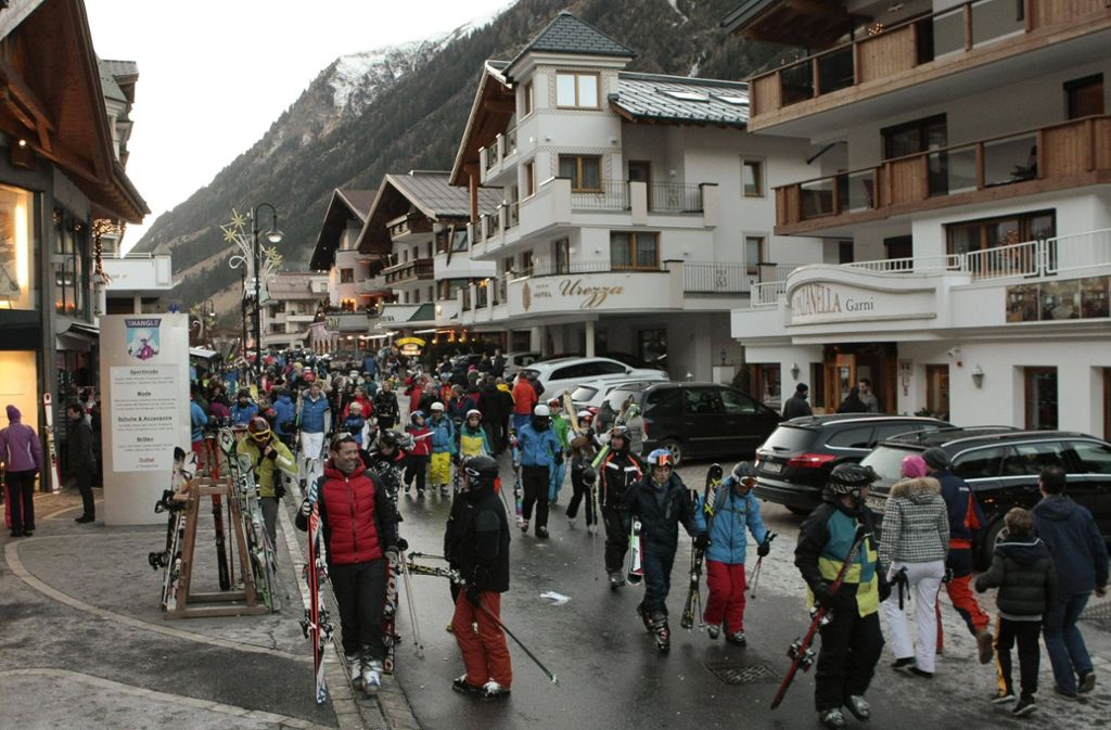 Corona-Krise in Österreich: Tirol droht Sammelklage hunderter Skifahrer