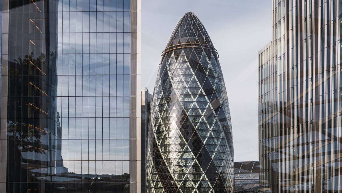 „Gherkin“, also „Gewürzgurke“, nennen die Londoner das von Norman Foster für Swiss Re entworfene Bürohochhaus im Finanzdistrikt der britischen Hauptstadt.