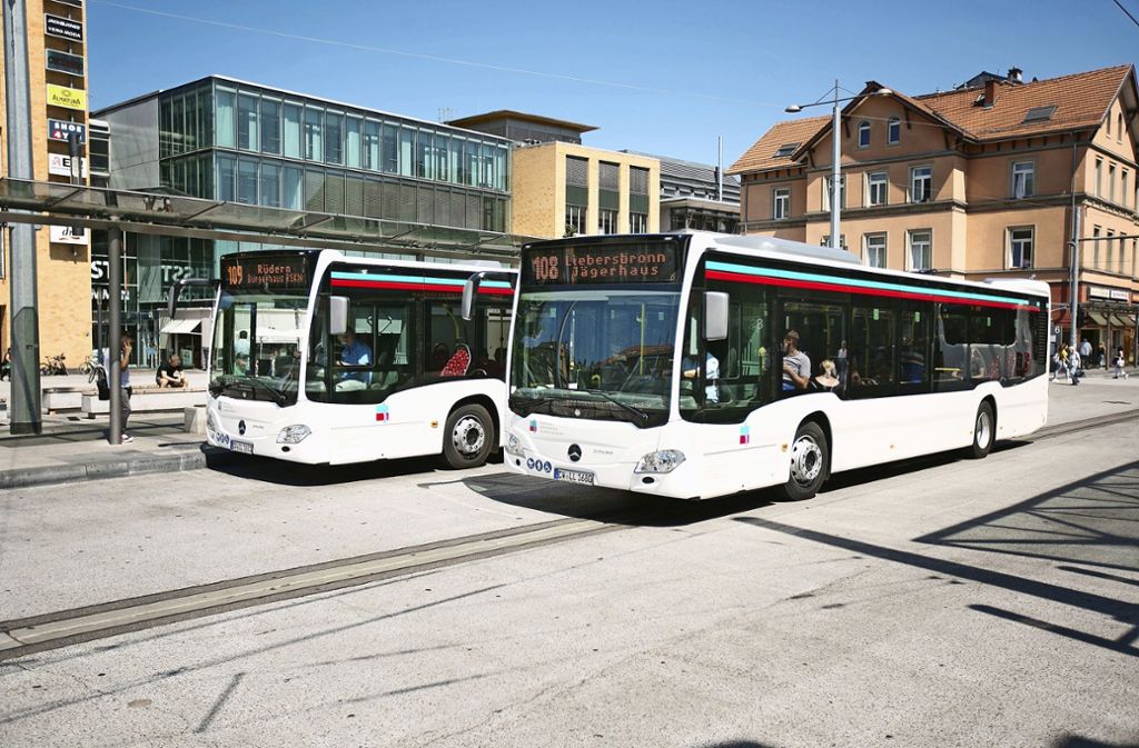 Fischle&Schlienz prangert Verstöße gegen Tarifvertrag an: Schwere Vorwürfe gegen Busfirma Rexer
