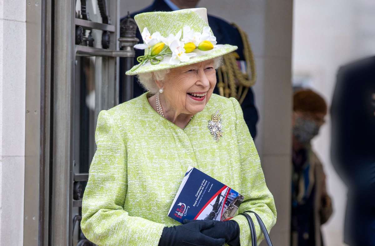Bringt den Frühling mit: Queen Elizabeth II. bei einem öffentlichen Auftritt in Runnymede.