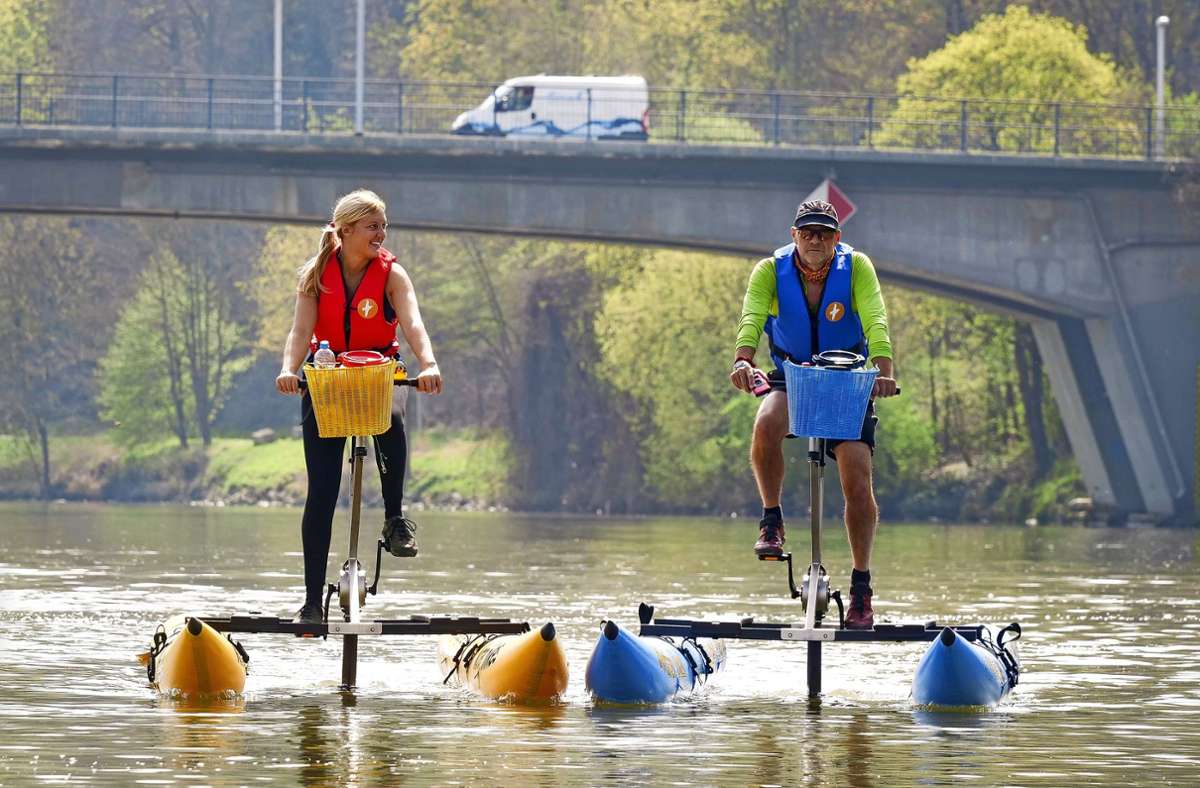 Waterbikes bei Ludwigsburg: Das neue Angebot am Neckar im Test