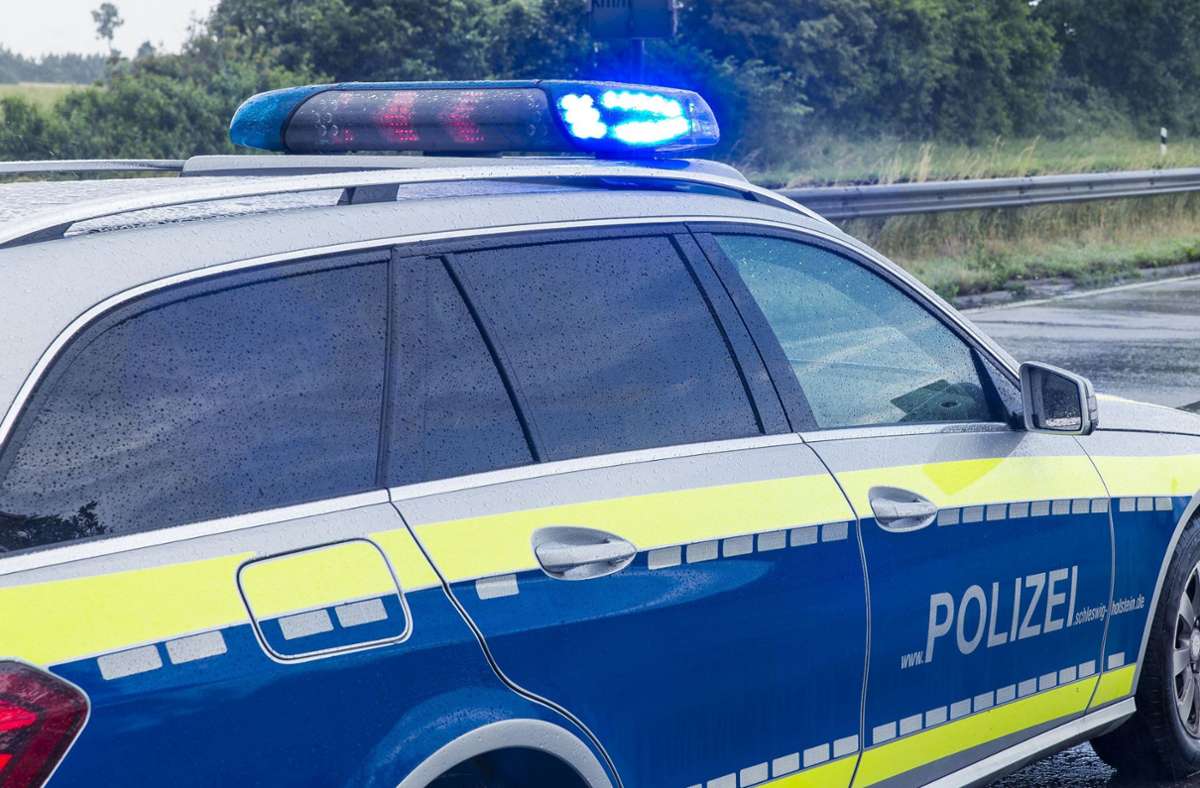 Die Polizei musste die Auffahrt Filderstadt-Ost auf die B27 für die Unfallaufnahme etwa eine Stunde sperren. (Symbolfoto) Foto: Eibner-Pressefoto/KOENIG/Eibner-Pressefoto